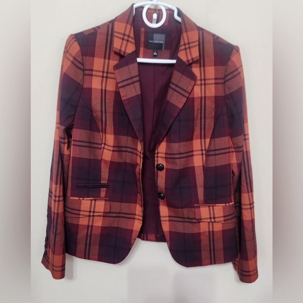 NWT The Limited Women's Plaid Blazer and Skirt Set
